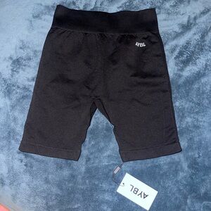 AYBL bike shorts nwt
